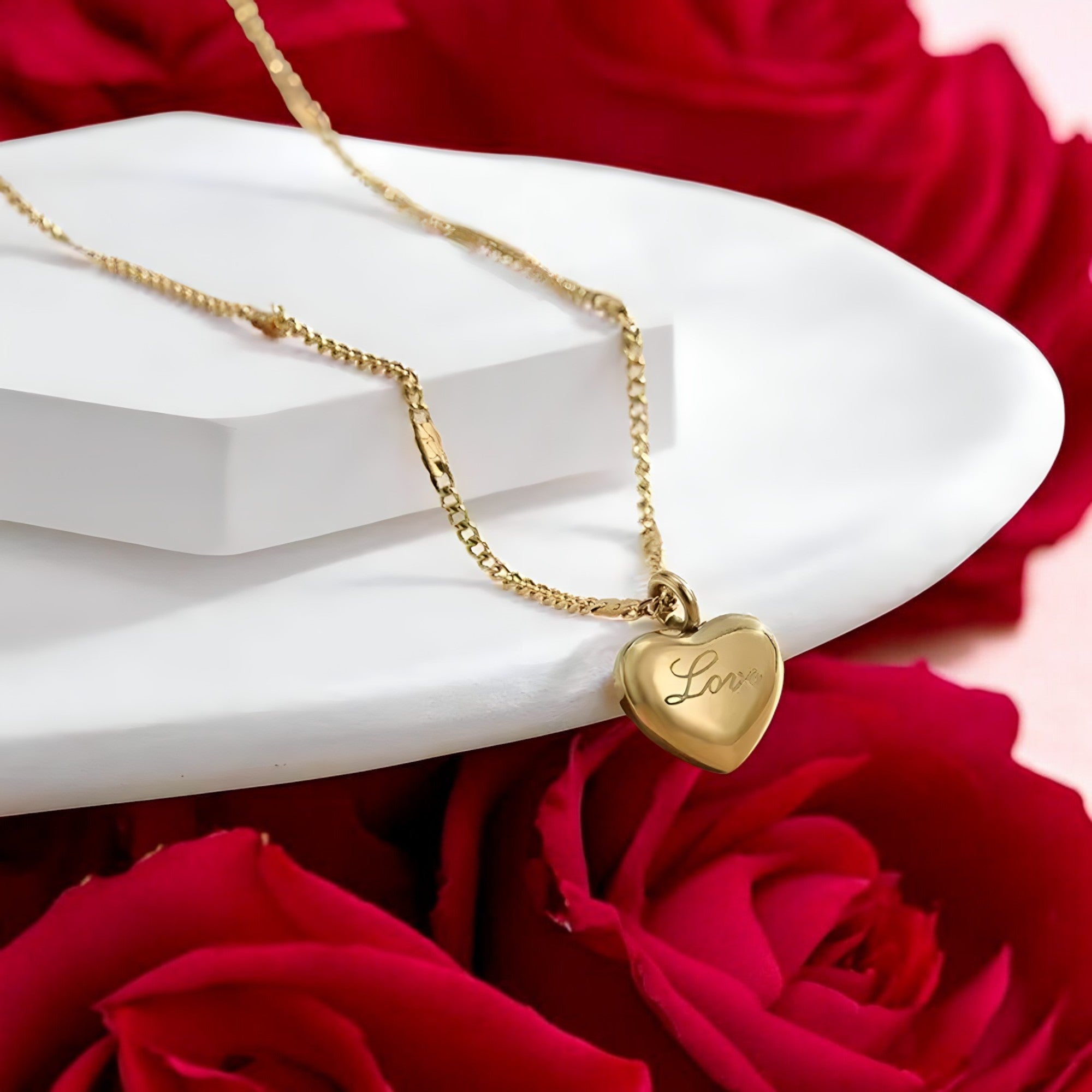 Wifed Up Necklace
